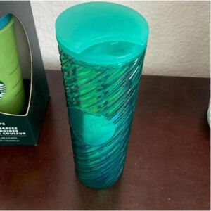 Starbucks Tumbler Cup 16oz Green Brand New